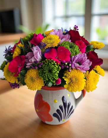 Jarrito Floral Delight Hand Painted- Made in Mexico in Whittier, CA | Rosemantico Flowers Jarrito Floral Delight Hand Painted- Made in Mexico in Whittier, CA | Rosemantico Flowers