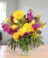 Jazzy Jubilee Vase Arrangement 