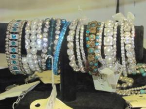Jewelry Bracelets, Necklaces, Earrings and Rings in Coffeyville, KS | GREEN ACRES GARDEN CENTER & FLORIST Jewelry Bracelets, Necklaces, Earrings and Rings in Coffeyville, KS | GREEN ACRES GARDEN CENTER & FLORIST