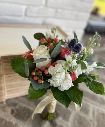 Jolene Handheld Bouquet  in Whitehouse, TX | Whitehouse Flowers