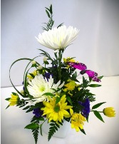 JOYFUL WHISPER ARRANGEMENT FRESH FLOWER ARRANGEMENT