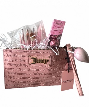 "Juicy" Couture Beauty Clutch Bag  