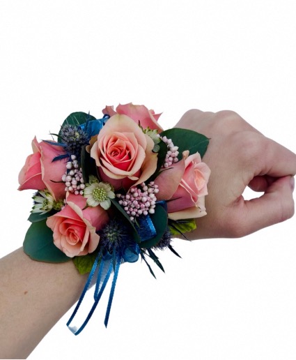 Romeo & Juliet Elastic Wrist Corsage Dance Flowers