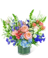 Juliette Dreamland Flower Arrangement