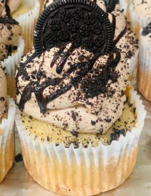 Jumbo Oreo Cupcake Please place order 24 hours in advance