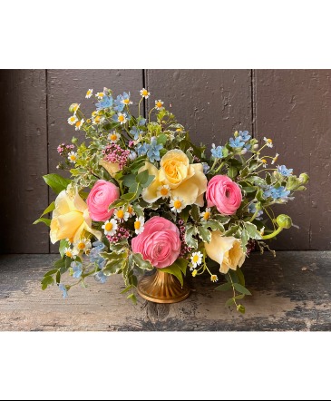 June  Mother's Day Collection  in Randolph, VT | SALISBURY FLOWER SHOP