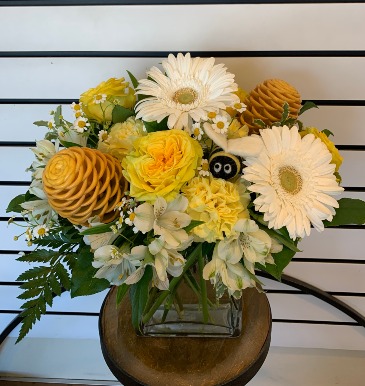 Just BEE-cause  in Richland, WA | ARLENE'S FLOWERS AND GIFTS