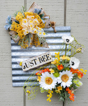 Just Bee Wall Hanging 