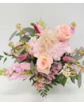 K 2405 Pretty in Pink Pink Arrangement