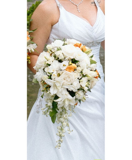 Kaitlyn' s Dream Wedding bouquet Flower Arrangement
