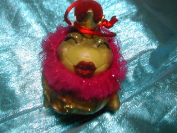 katherines collection  frog  in Renton, WA | Alicia's Wonderland II