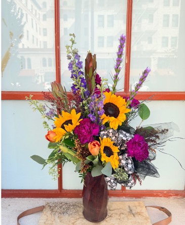 KC Halloween Design   in Merced, CA | KC Floral Co.