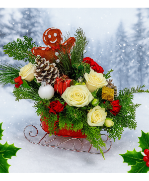 KC225 “Gingerbread Express Sleigh” Centerpiece 