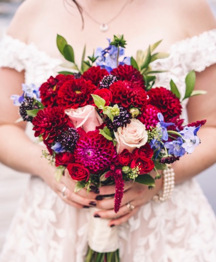 KEATS STUNNING BOUQUET 