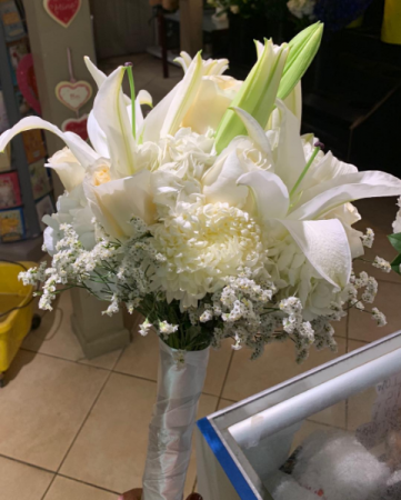 keep it classy  wedding bouquet