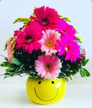 KEEP SMILING BOUQUET  Happy Face Vase Floral Arrangement 
