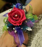 KEEPSAKE FOREVER ROSE CORSAGE A real rose that never expires