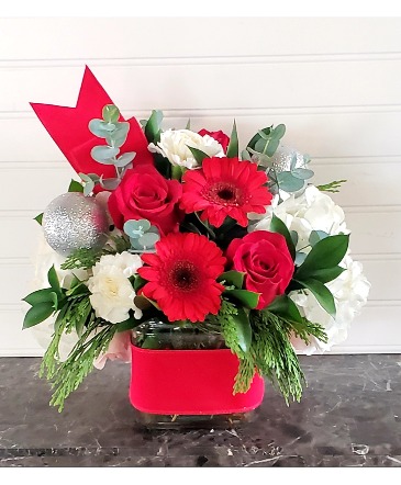 Kim's Christmas Special  Only at Mom & Pop's in Ventura, CA | Mom And Pop Flower Shop