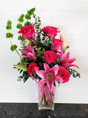 Kim's Pink Floyd CALL (805)653-6929 FOR MORE INFORMATION. in Ventura, CA | Mom And Pop Flower Shop Kim's Pink Floyd CALL (805)653-6929 FOR MORE INFORMATION. in Ventura, CA | Mom And Pop Flower Shop