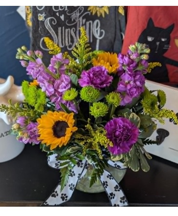 King Dog Rescue Benefit Bouquet Arrangement in Rapid City, SD | Flowers By LeRoy