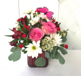Kiss Me Bouquet Fresh Vase Arrangement
