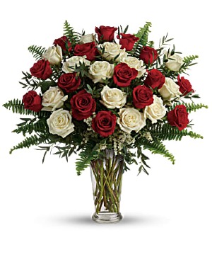  Kiss   Flowers Arrangement