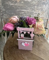 Kissing Booth - Pink Valentines Arrangement