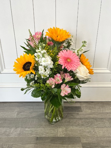 Kitty's Choice  in Bluffton, SC | BERKELEY FLOWERS & GIFTS