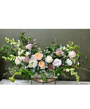 La Vie En Rose Showpiece