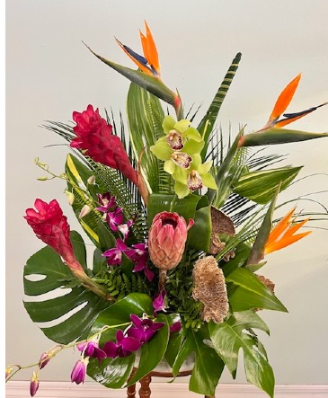 Lagoon Luxe By Enchanted Florist of Cape Coral  in Cape Coral, FL | ENCHANTED FLORIST OF CAPE CORAL