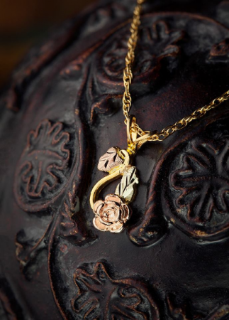  Rose Pendant Landstrom's Black Hills Gold Jewelry