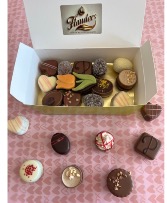 Large assortment of Flanders Belgian chocolates Ballotin box of 25 different flavors 