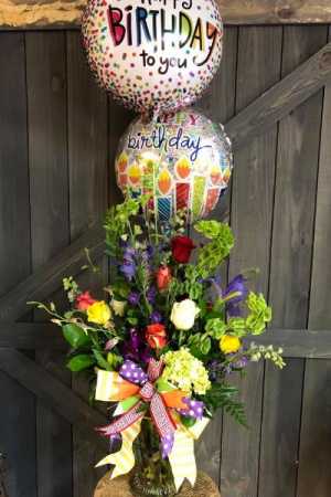 Large Birthday Bouquet with Balloons Fresh cuts with balloons