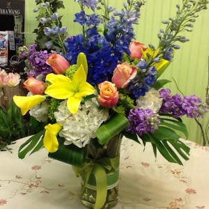 Large Colorful Spring Flower Bouquet Vase Arrangement