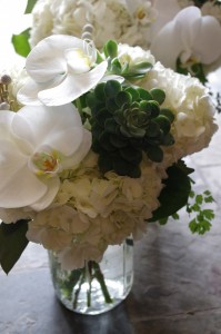 Monochrome Mason Jar Arrangement in Toronto, ON | BOTANY FLORAL STUDIO Monochrome Mason Jar Arrangement in Toronto, ON | BOTANY FLORAL STUDIO