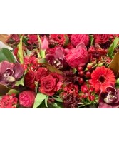 Large Red Designer’s Choice Vase Arrangement