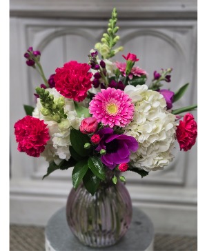 Large Thankful Blooms Vase Floral Arraangement in Ribbed Glass Vase
