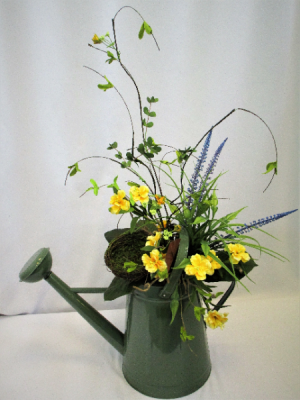 LARGE WATERING CAN FAUX DESIGN IN YELLOW FAUX FLOWER DESIGN