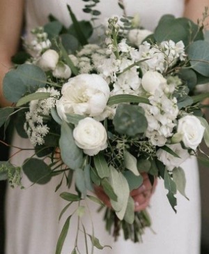 DAWN'S WEDDING BOUQUET loose style, all white