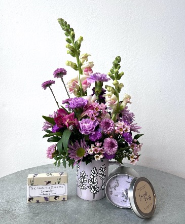Lavender Dream Mug and gift set in La Grande, OR | FITZGERALD FLOWERS