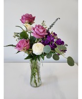 Lavender Dreams: A Bouquet of Serenity and Eleganc Fresh Flowers
