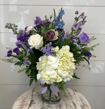 Lavender Haze  in Auburn, AL | AUBURN FLOWERS & GIFTS