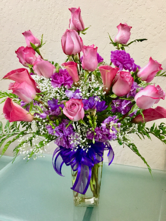 Lavender's Divine Roses and Seasonal Mix