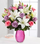 Lavish Bouquet for Mom