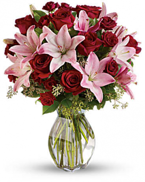 Lavish Love with Long Stemmed Red Roses Bouquet