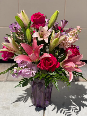 Pink Starbust  in Hercules, CA | Le Fleur D Floral & Wedding Design