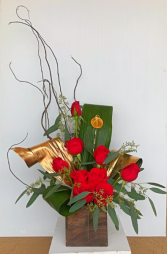 Leaves of Gold Arrangement/Keepsake