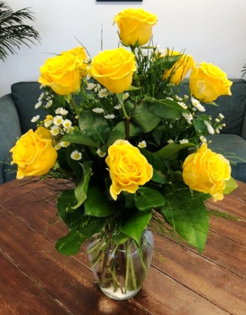Lemon Drop Rose Arrangement