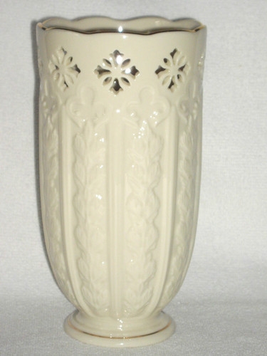 Lenox Fleur De Lis Vase 10 Inches Tall