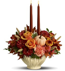 Lenox Gift Of Autumn Gravy Boat Arrangement